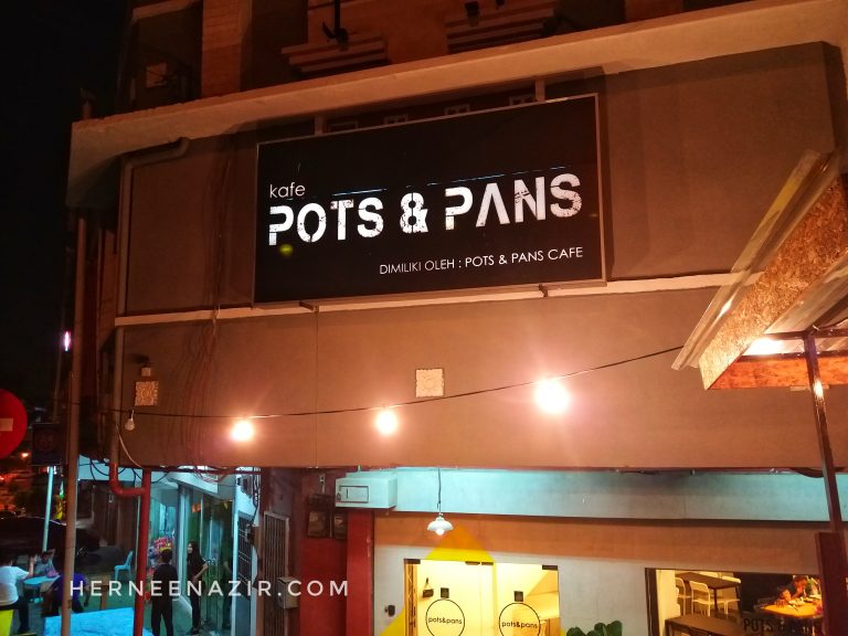 9th Wedding Anniversary Celebration at Pots & Pans Cafe Johor Bahru