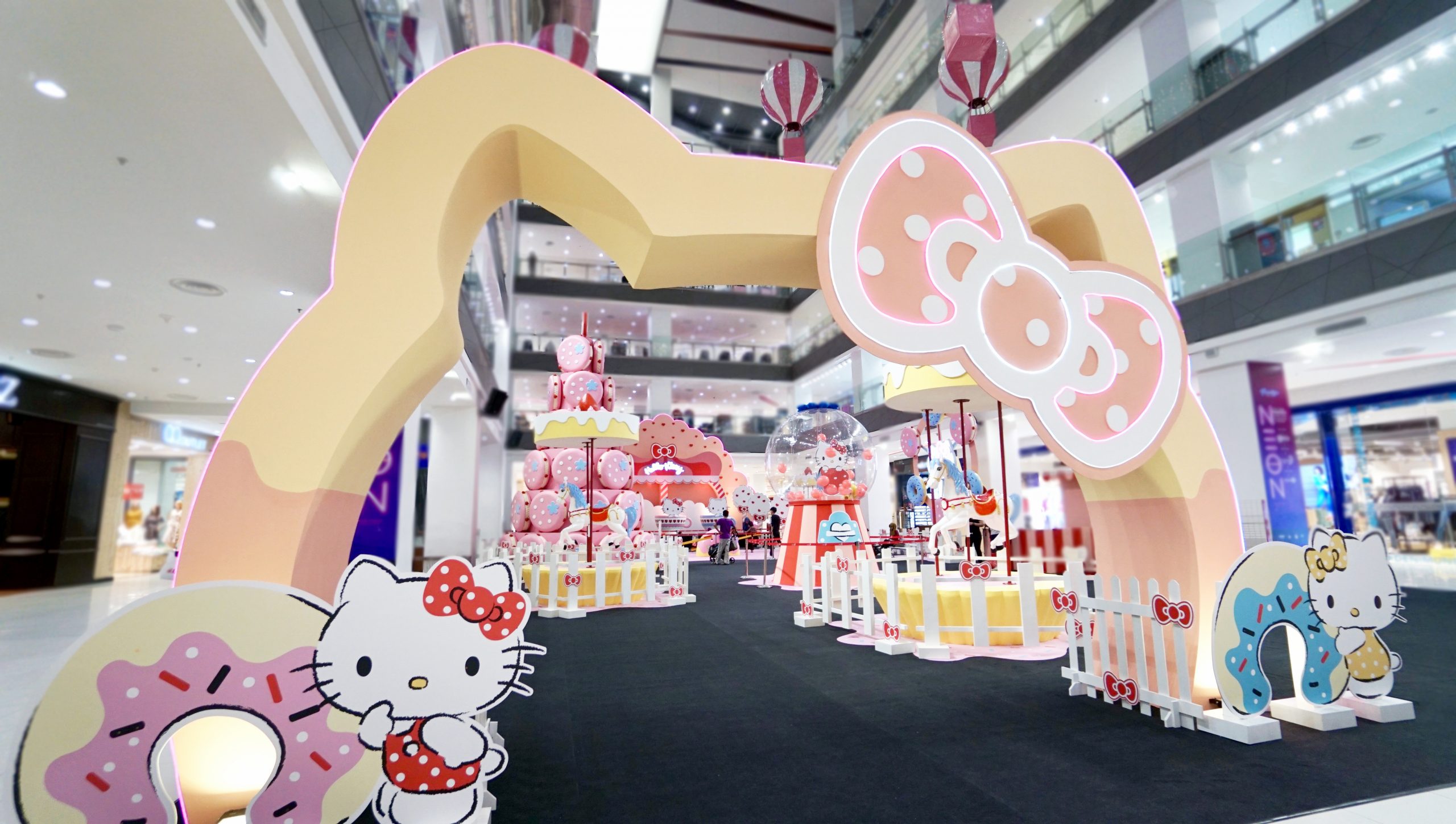 Explore the sweet and enchanting world of Hello Kitty at Paradigm Mall Johor Bahru this March School Holidays!