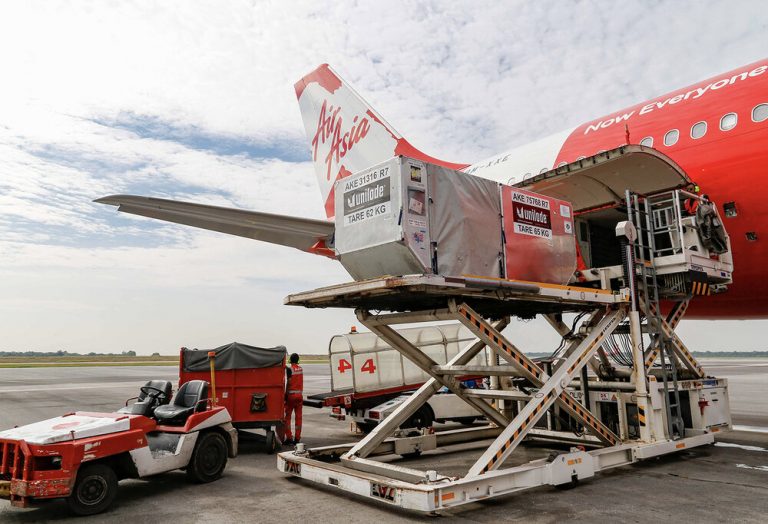 Teleport AirAsia Sedia Hantar Vaksin COVID-19