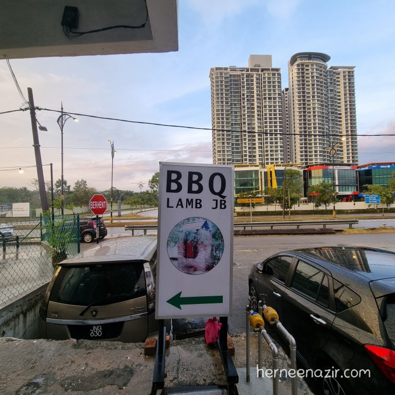 Makan-makan di BBQ Lamb JB – Smokehouse & Grill