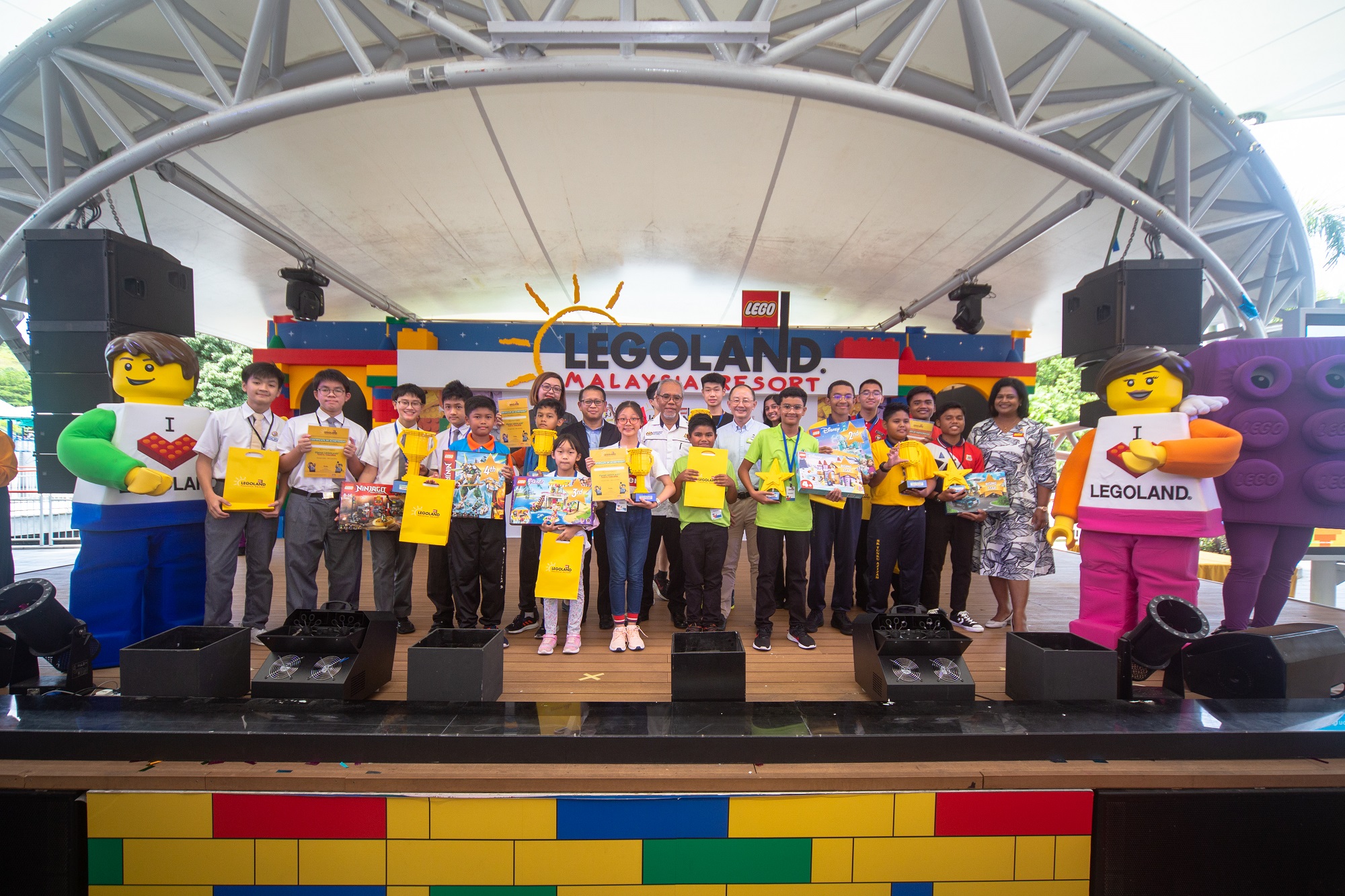 216 Local Students Win Big in The Planet LEGOLAND® School Challenge