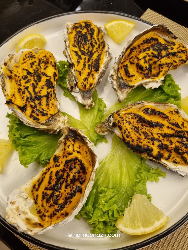 Celebrate Birthday Babah di Thai.co Seafood Boat Grand AlMizan